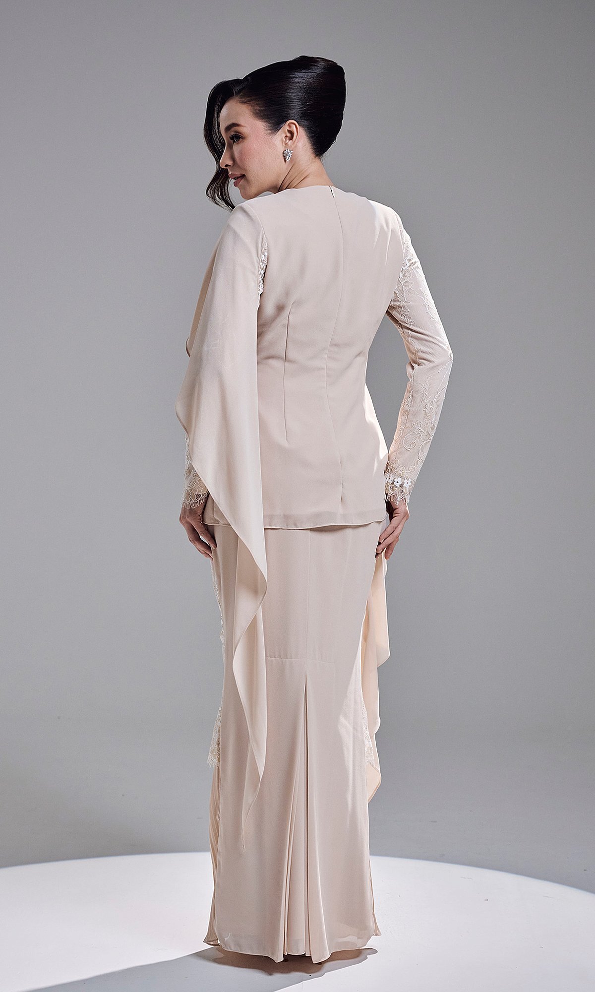 ESRIANA KURUNG - CHAMPAGNE