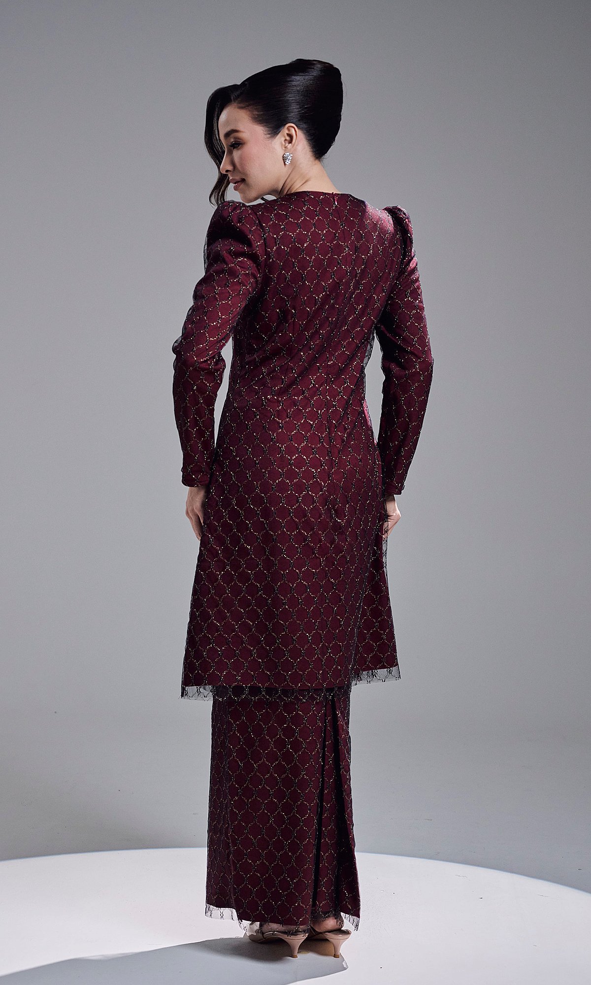 CELINE KURUNG - MAROON