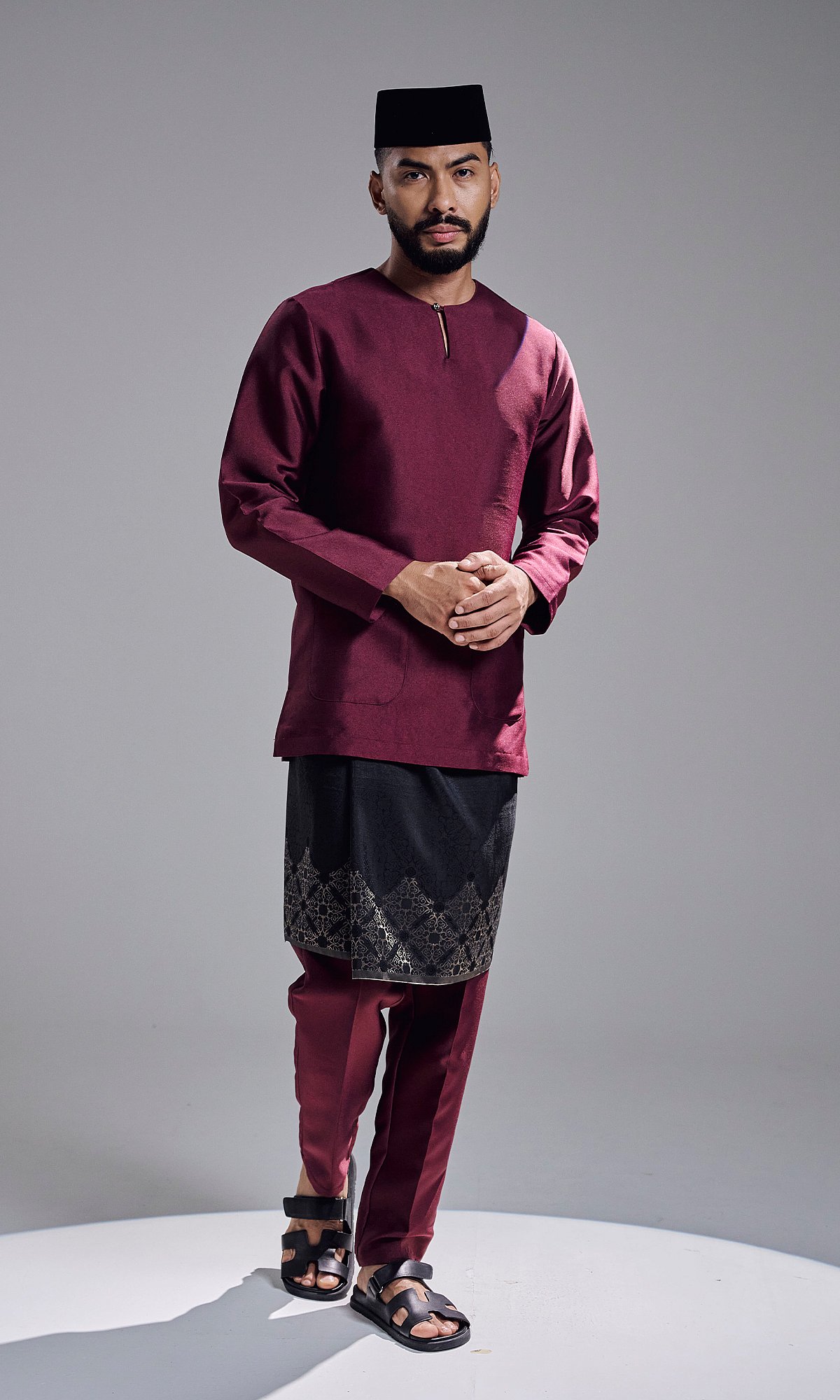 AZRAVI BAJU MELAYU - WINE