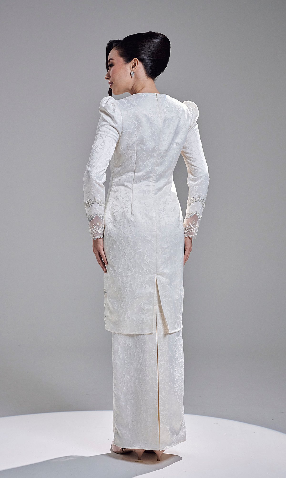 RISHANA KURUNG - IVORY