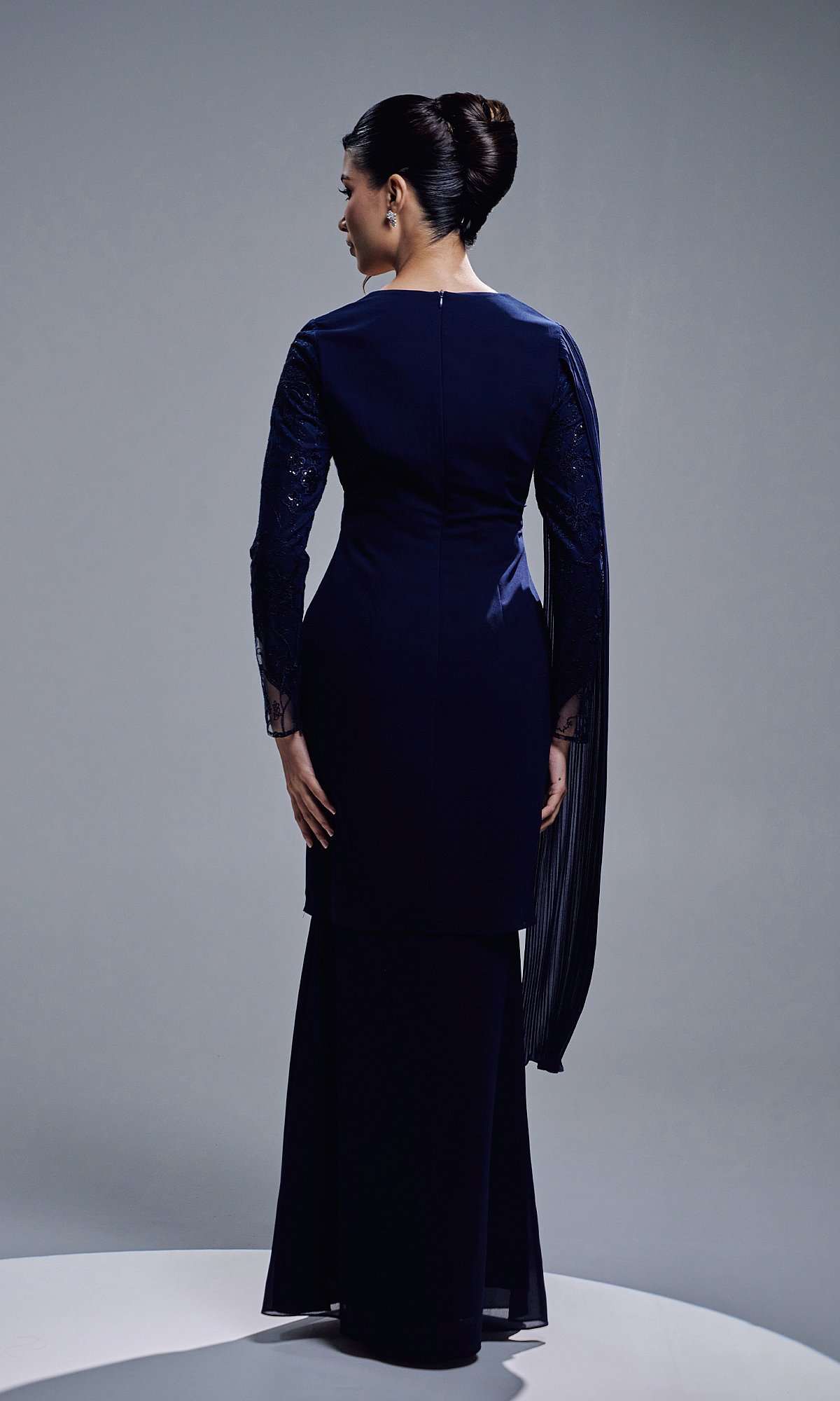 VERIANA KURUNG - NAVY