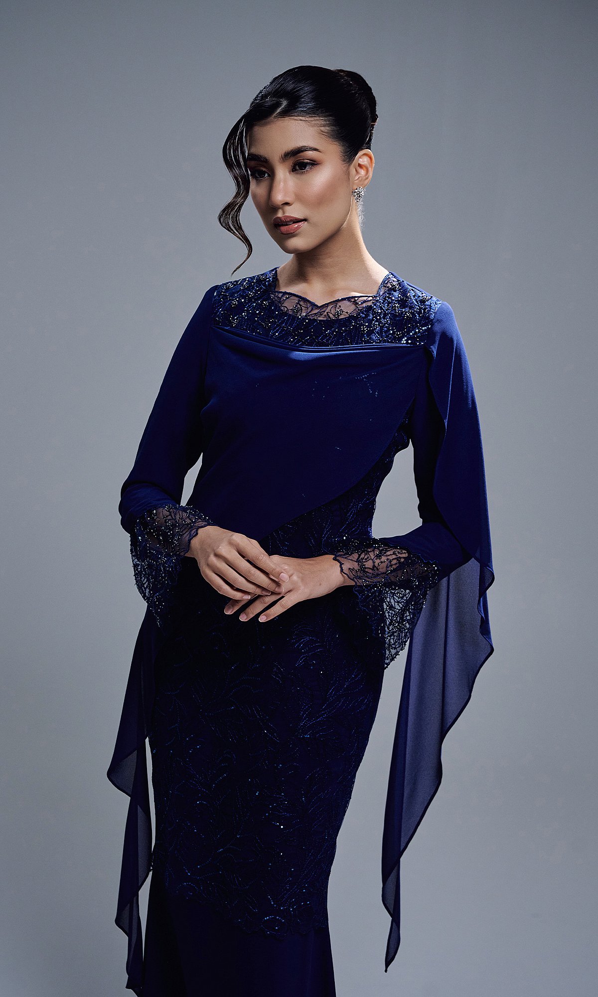 GRACIA DRESS - NAVY BLUE