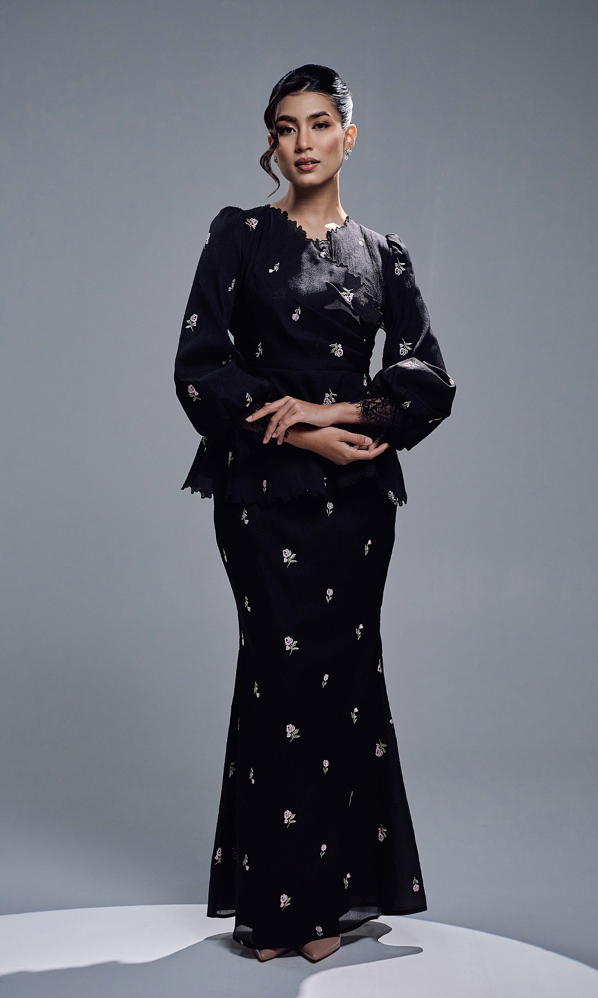 ESMIKA KURUNG - BLACK