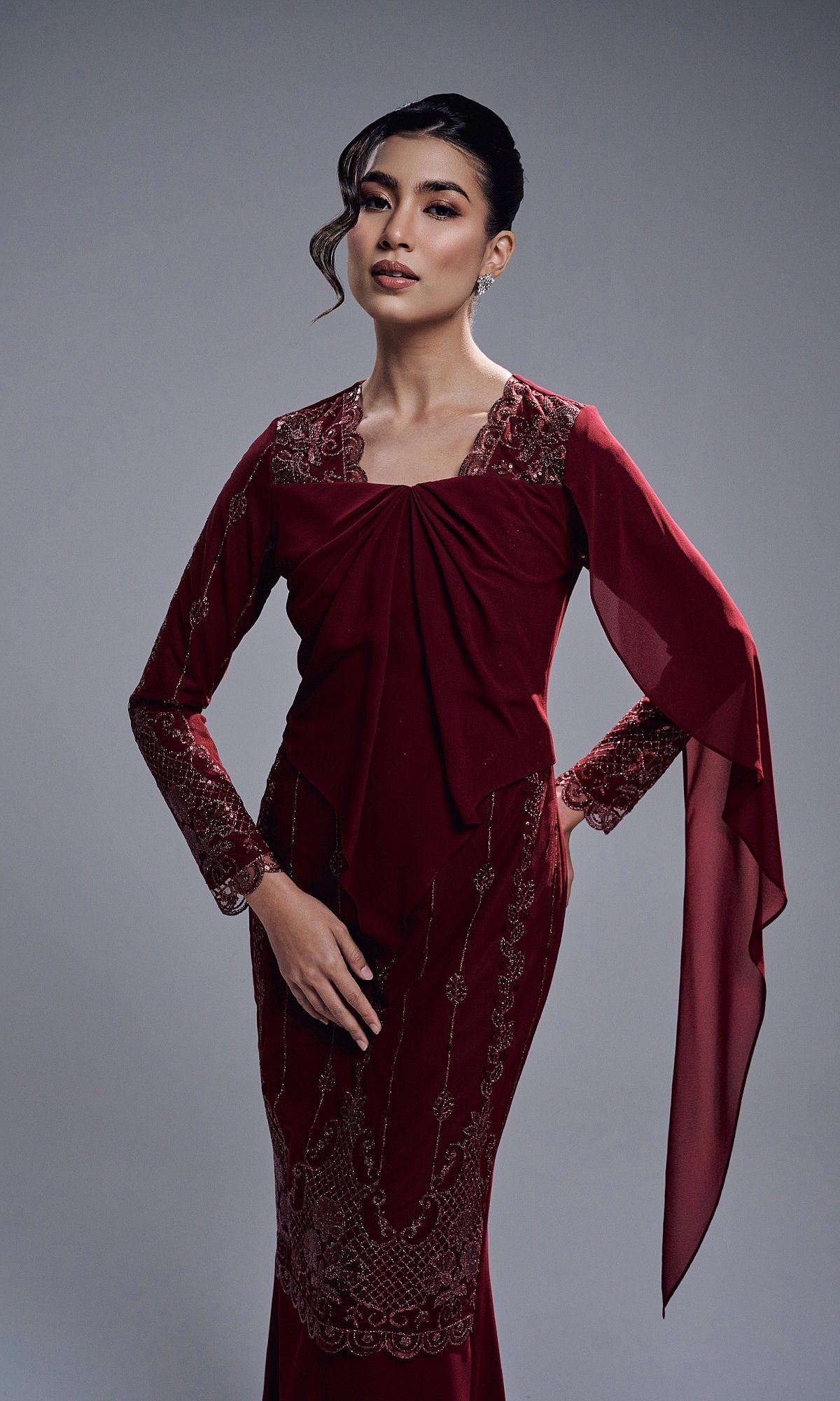AURORA DRESS - MAROON