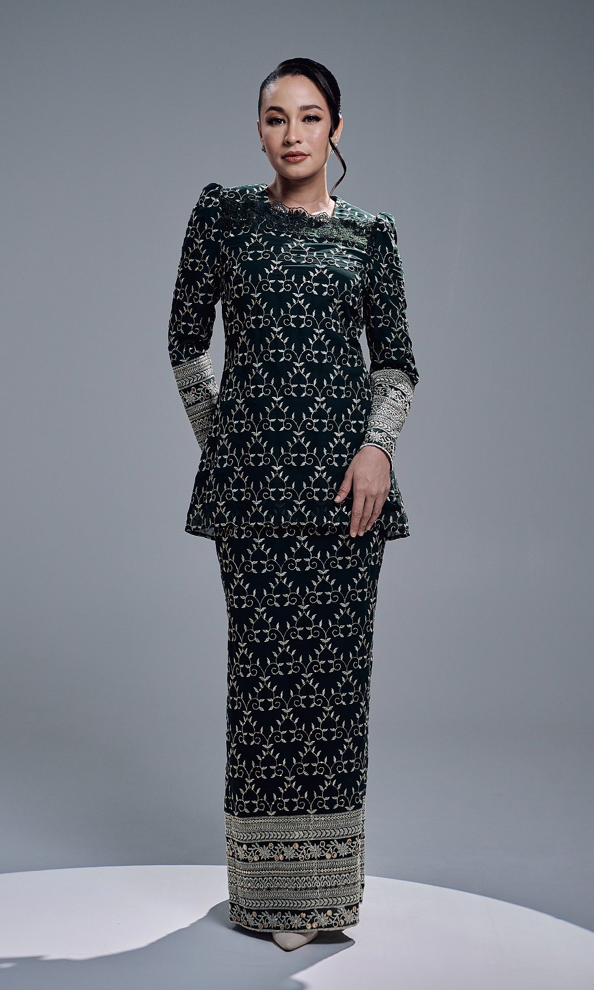 REIKA KURUNG - DARK GREEN