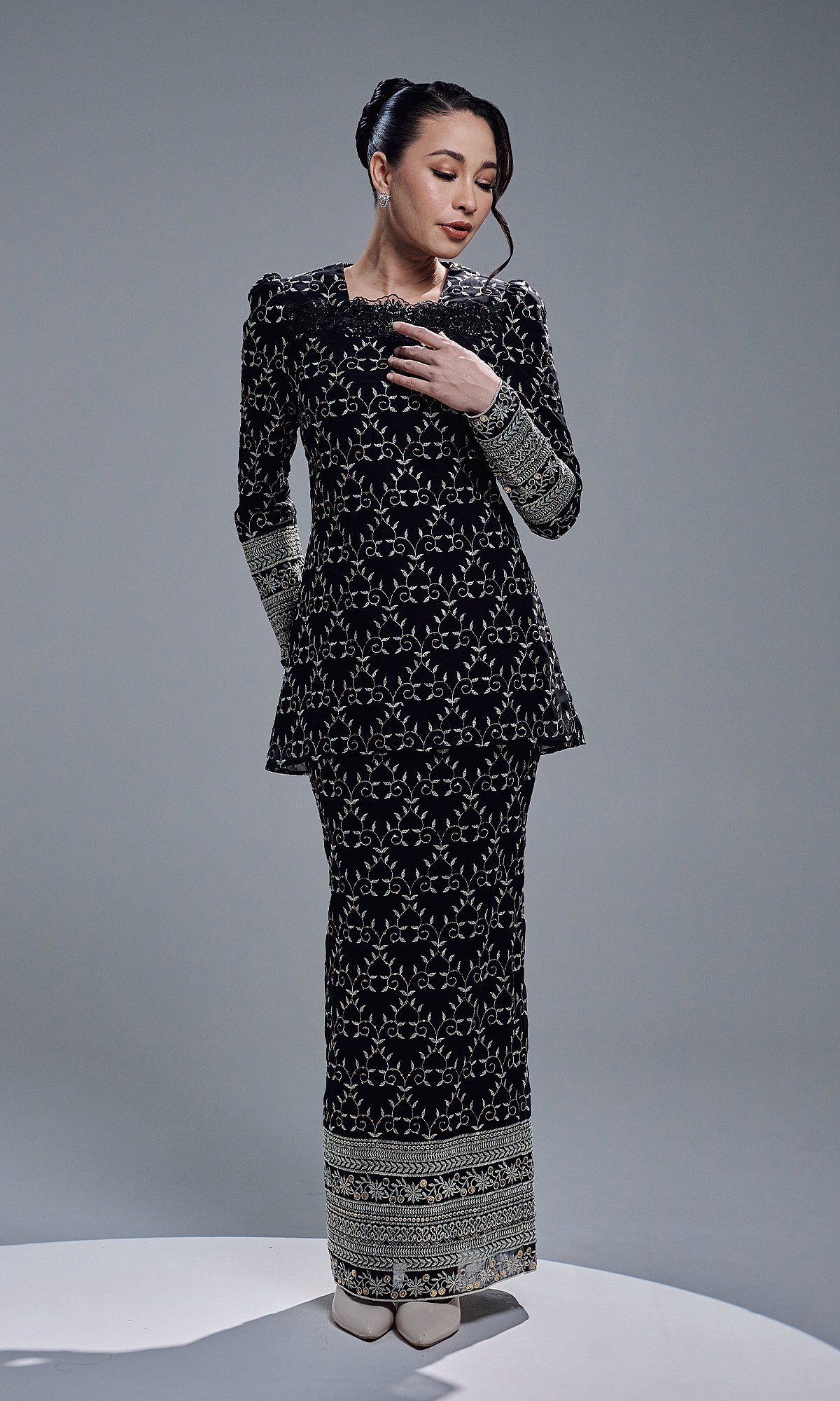 REIKA KURUNG - BLACK