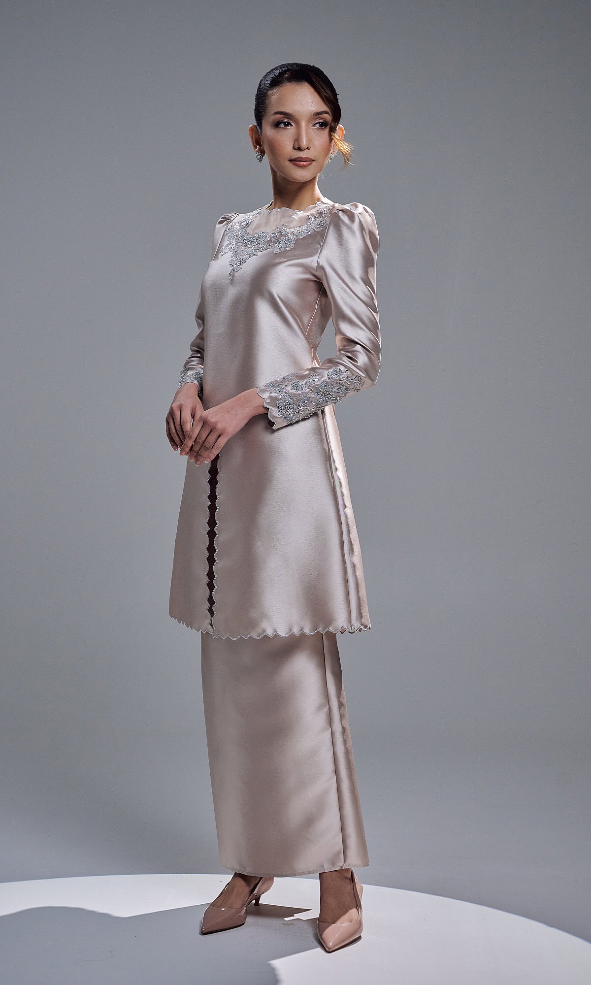 DARIYA KURUNG - CHAMPAGNE