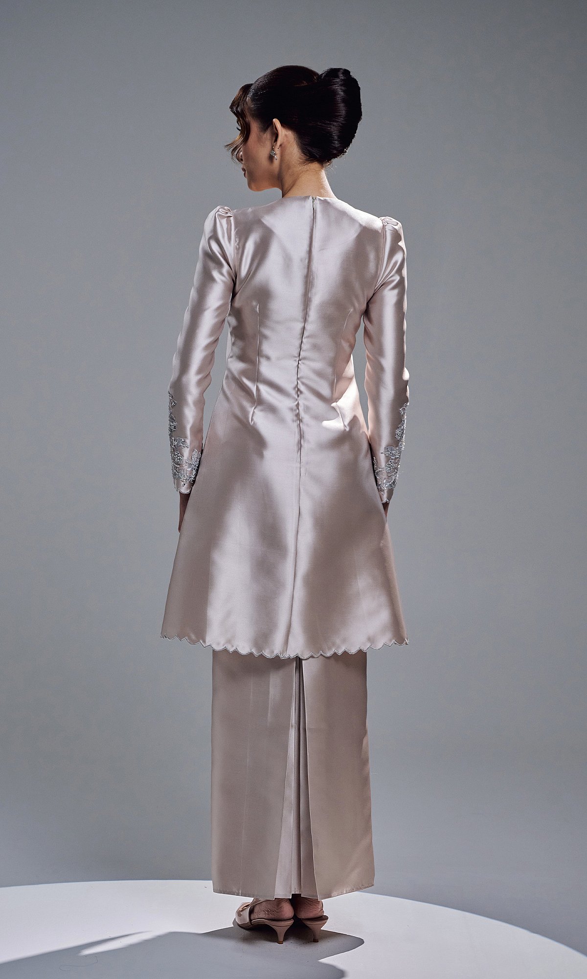 DARIYA KURUNG - CHAMPAGNE