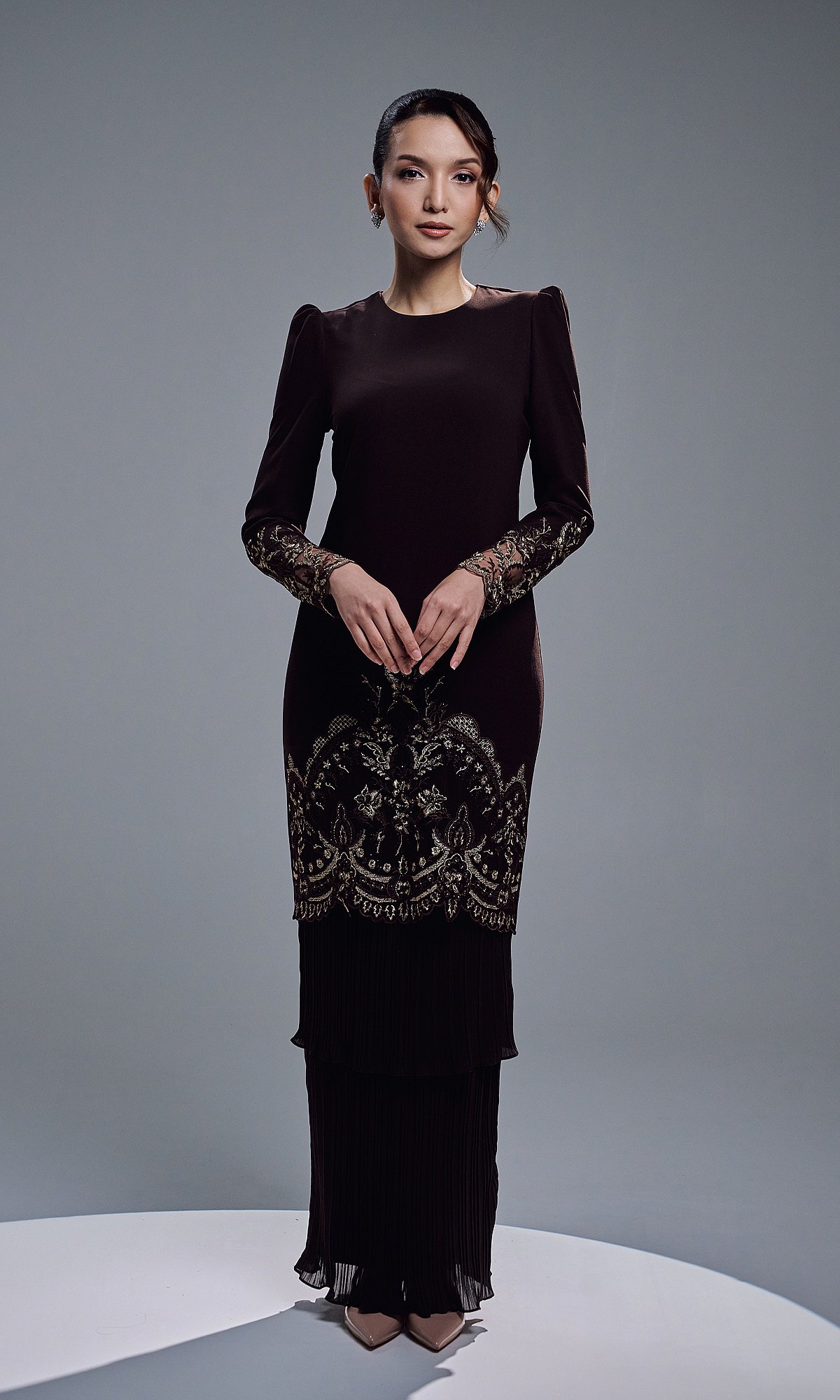 ZENIA KURUNG - MAHOGANY