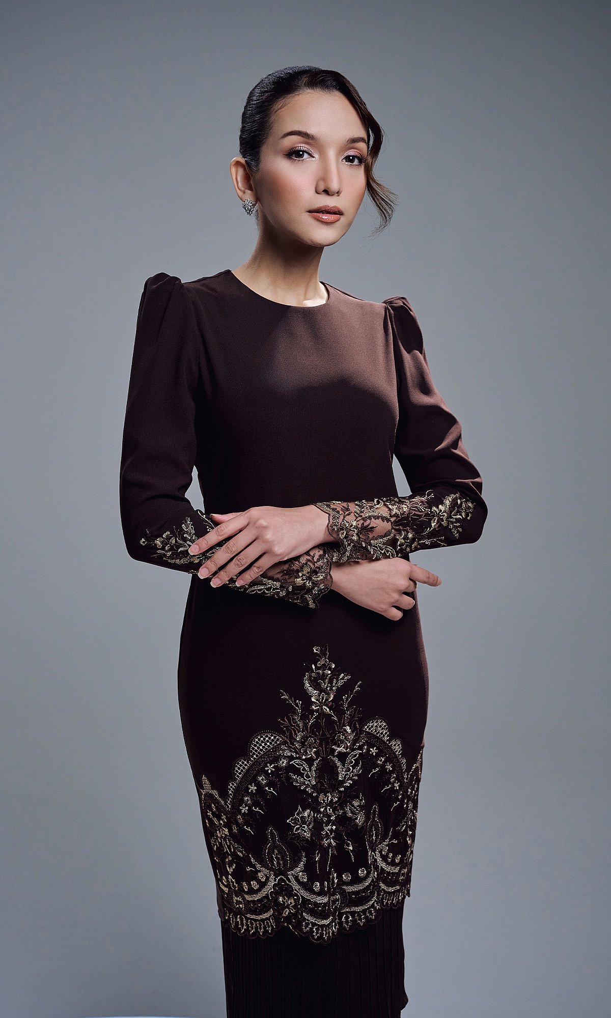 ZENIA KURUNG - MAHOGANY