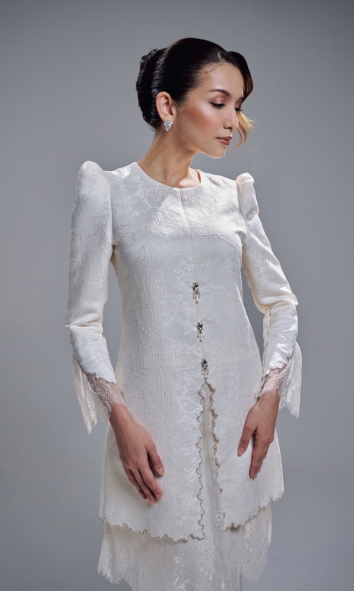 ELVARIN KURUNG - IVORY