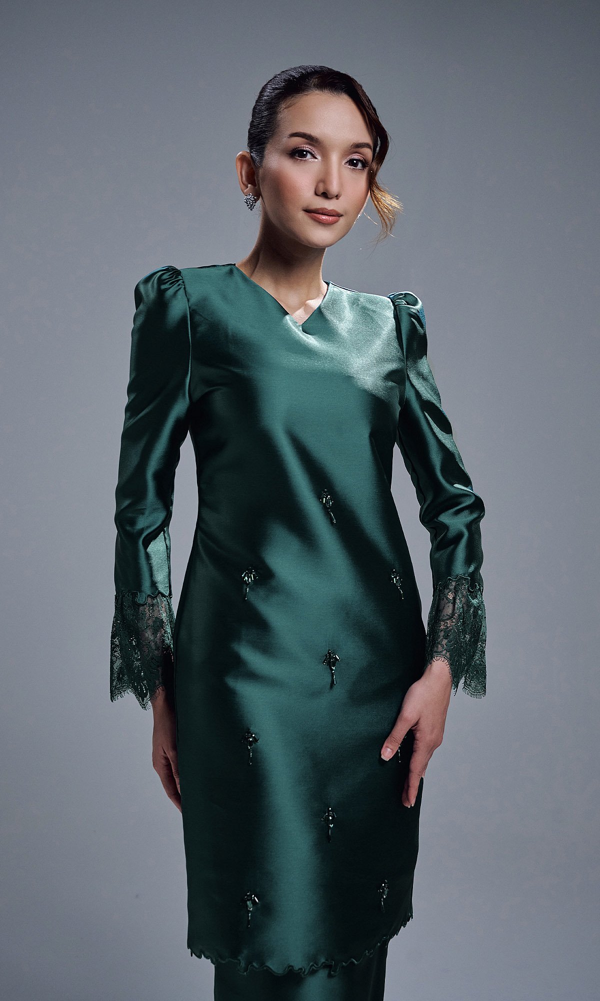 NAZIRA KURUNG - EMERALD