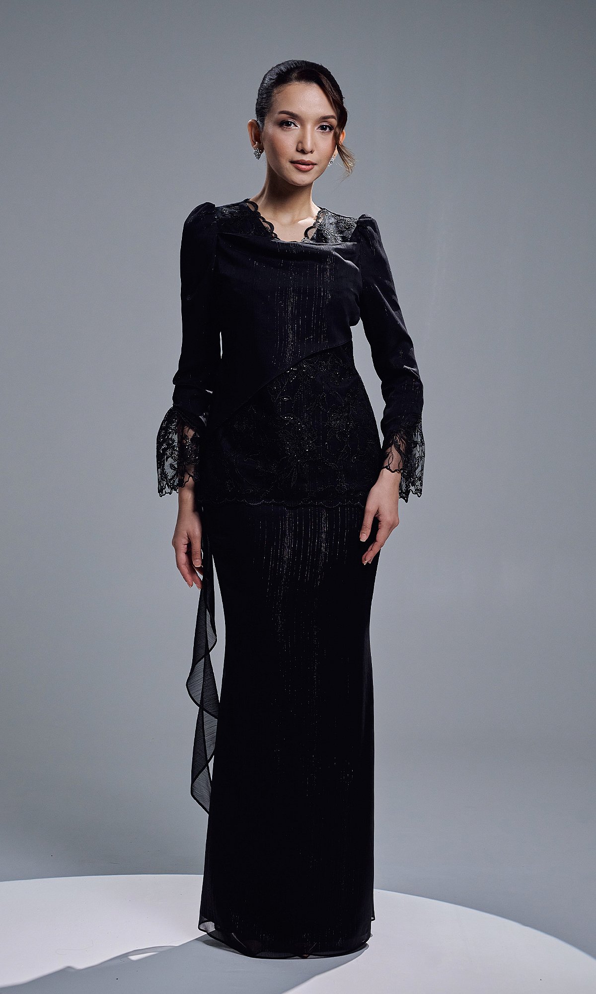 WAIDURI KURUNG - BLACK