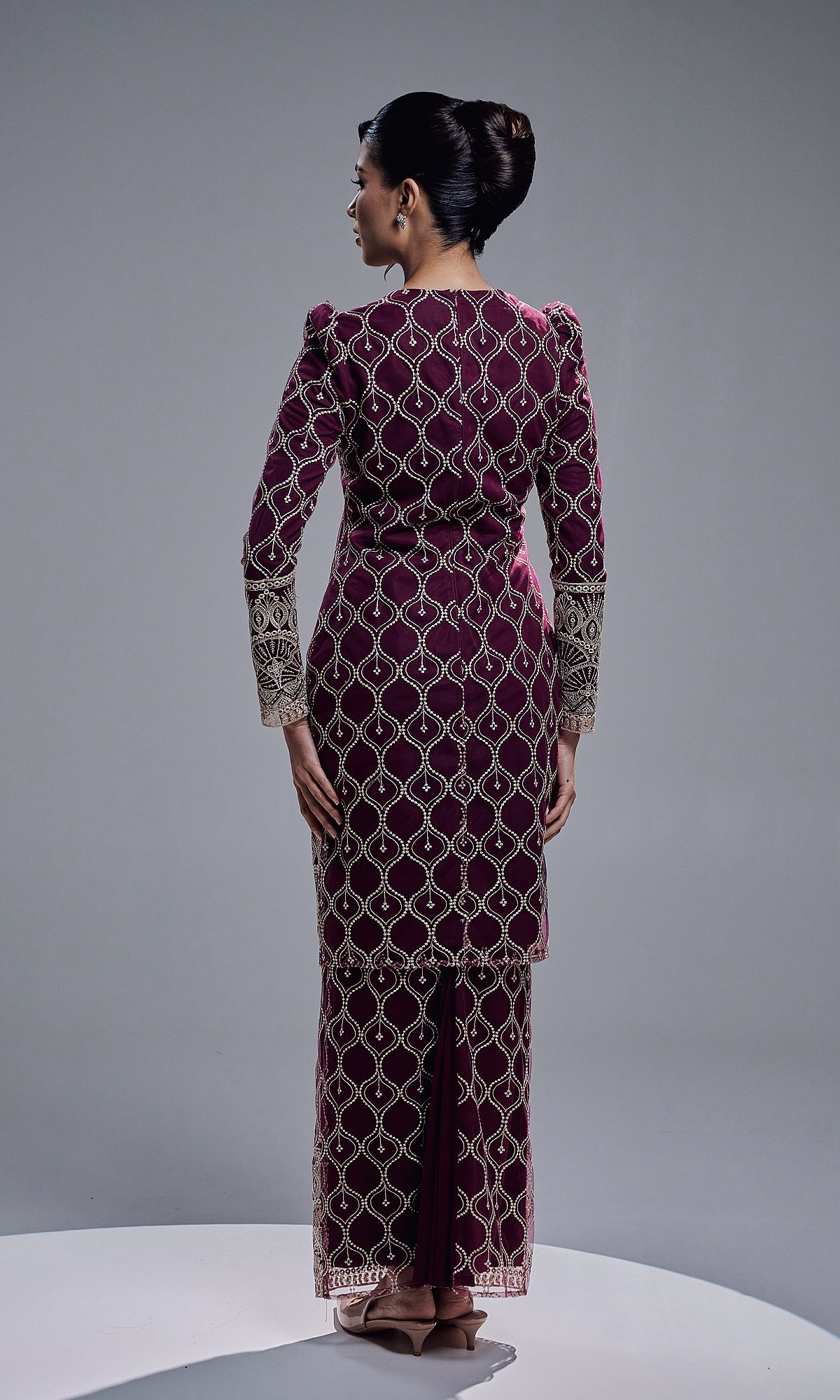 ELVIANA KURUNG - BURGUNDY