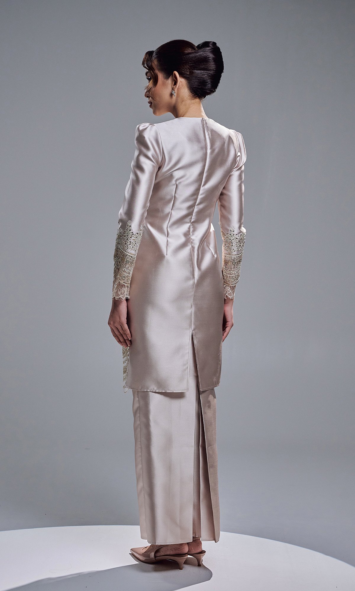 DAHLIA KURUNG - CHAMPAGNE