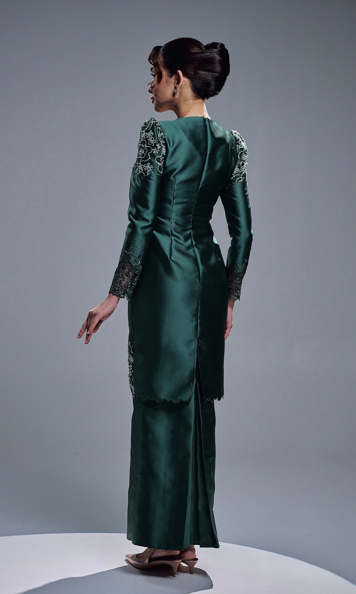 CALIS KURUNG - EMERALD