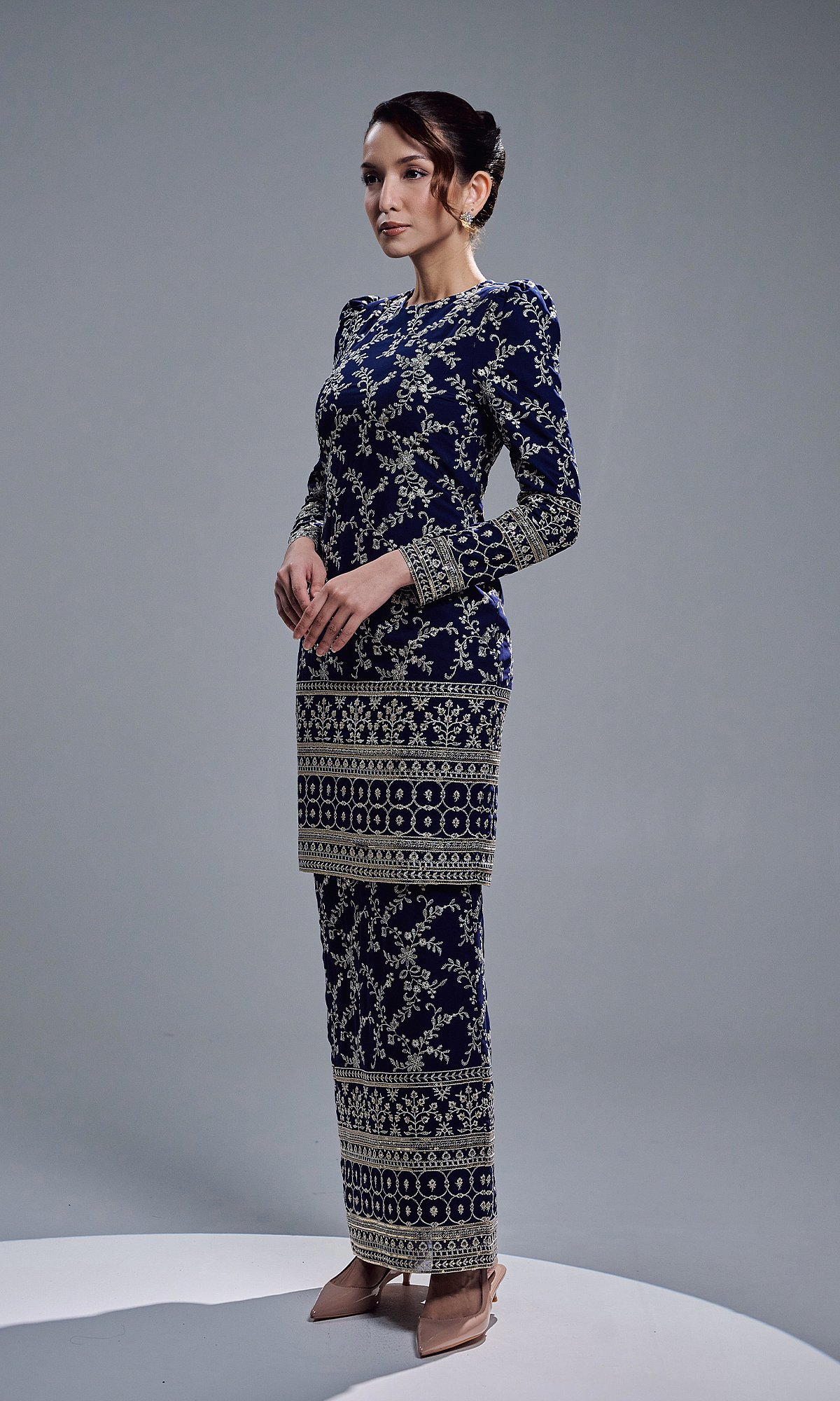 ARISYA KURUNG - NAVY
