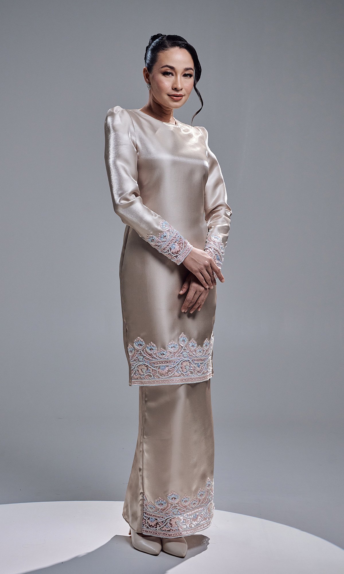 JULEETA KURUNG - CHAMPAGNE