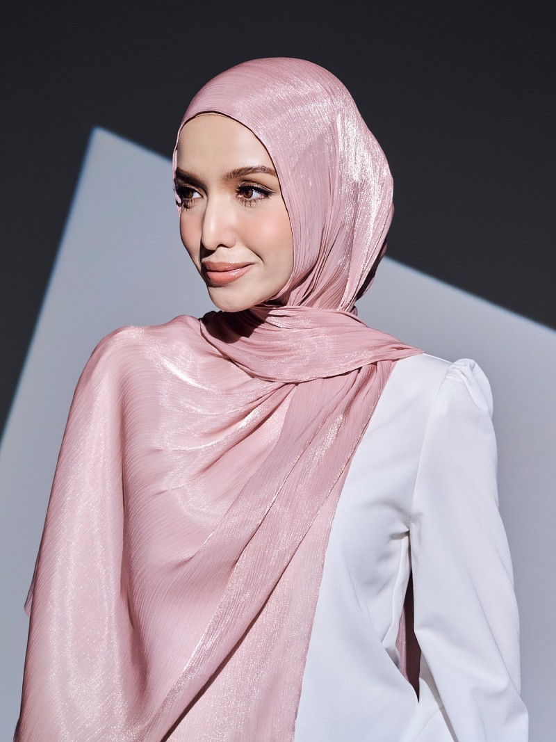 VIORA SHIMMER SHAWL - DUSTY ROSE
