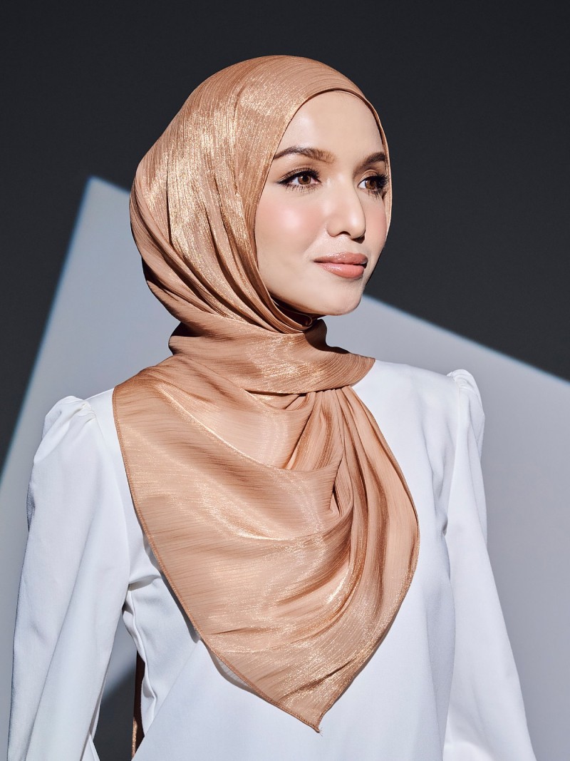 VIORA SHIMMER SHAWL - COOPER