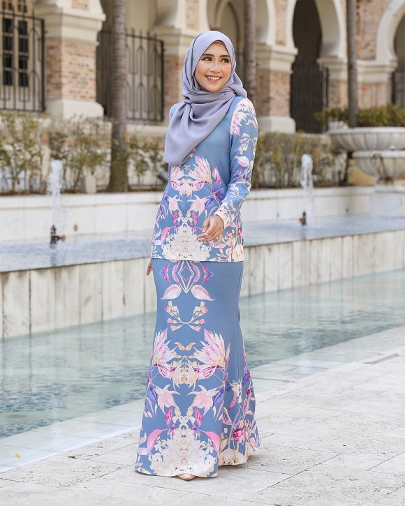 FIEKAA KURUNG - INFINITY BLUE