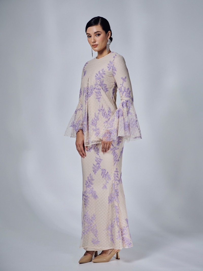 ARANIS KURUNG - IVORY CREAM