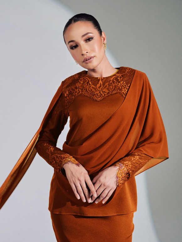 GRACIA KURUNG - BURNT ORANGE