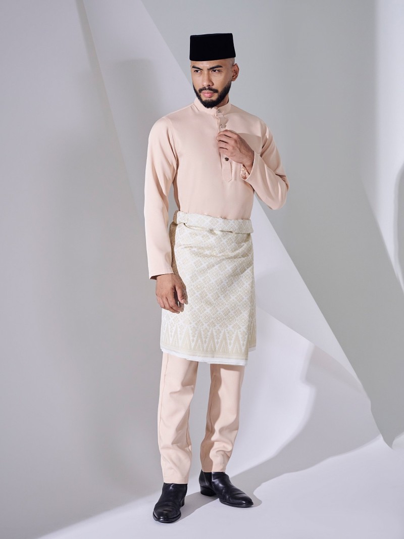 J.ARMANI EXCLUSIVE - IVORY NUDE