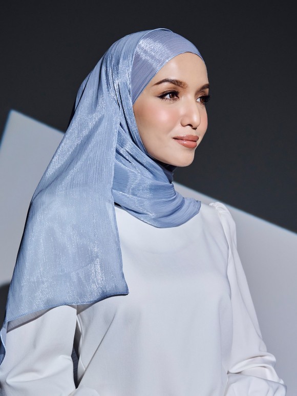 VIORA SHIMMER SHAWL - PEARL BLUE