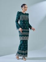 MIZAA KURUNG - EMERALD