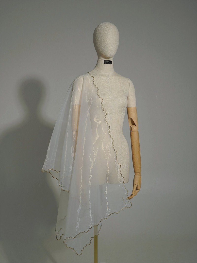 LOWELLE SELENDANG - OFF WHITE