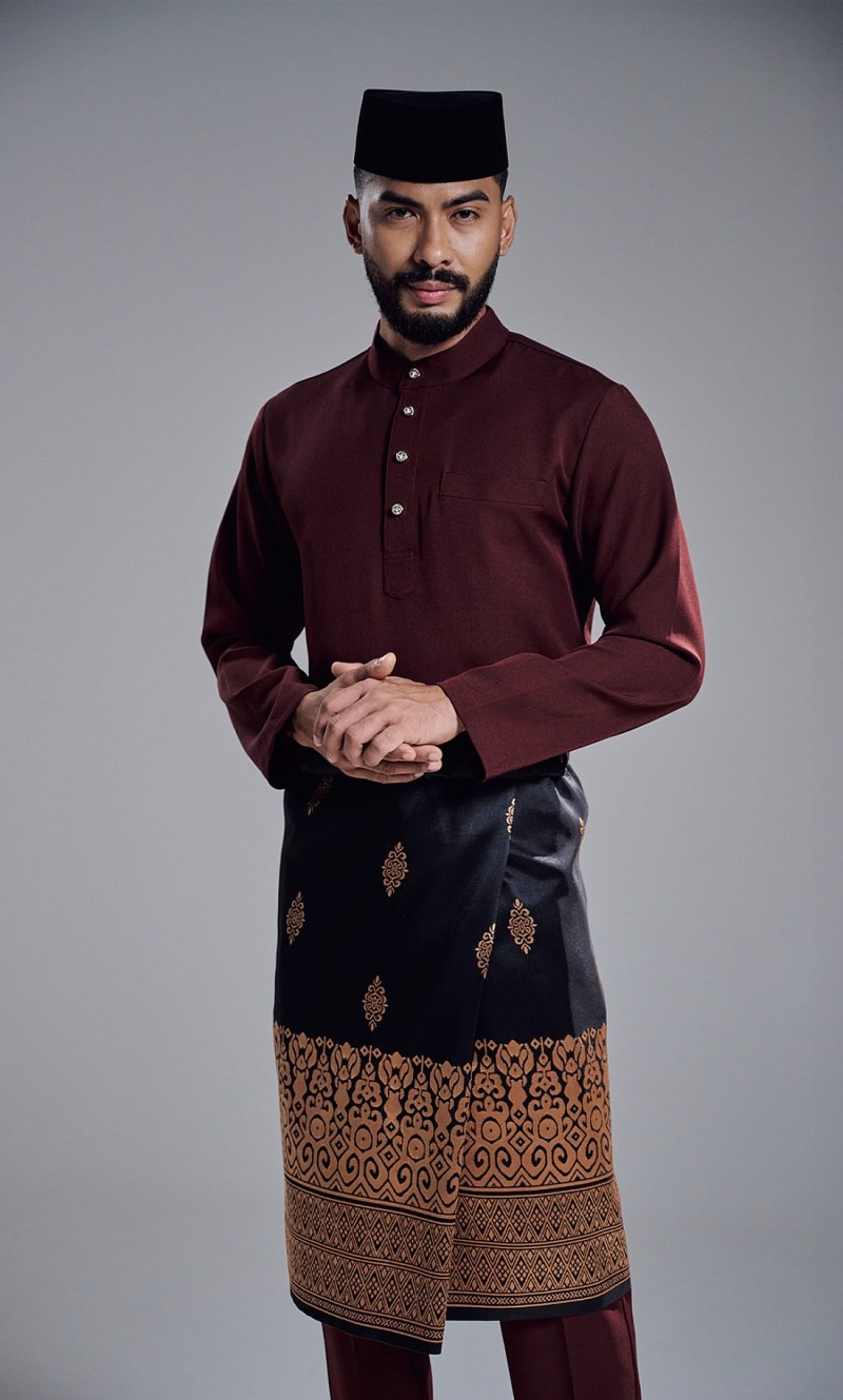 KHAREEF BAJU MELAYU - RICH BROWN