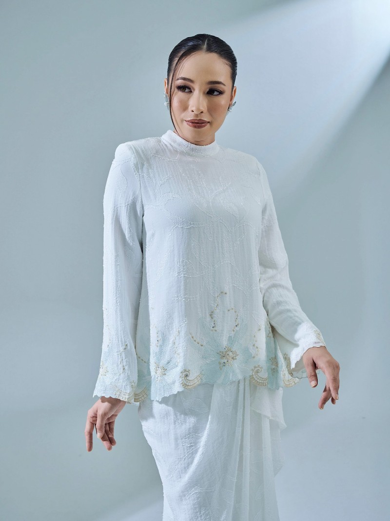 LESYA KURUNG - OFF WHITE