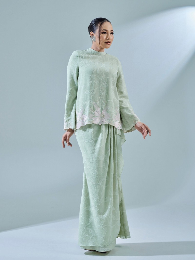 LESYA KURUNG - SAGE GREEN