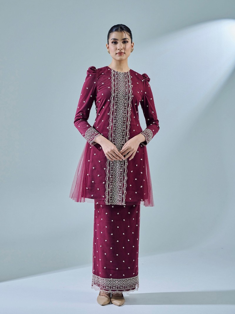 ELBRINA KURUNG - BURGUNDY