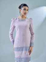 HELLYNA KURUNG - ORCHID ICE