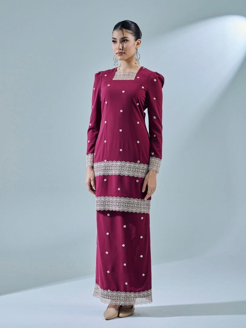 HELLYNA KURUNG - BURGUNDY