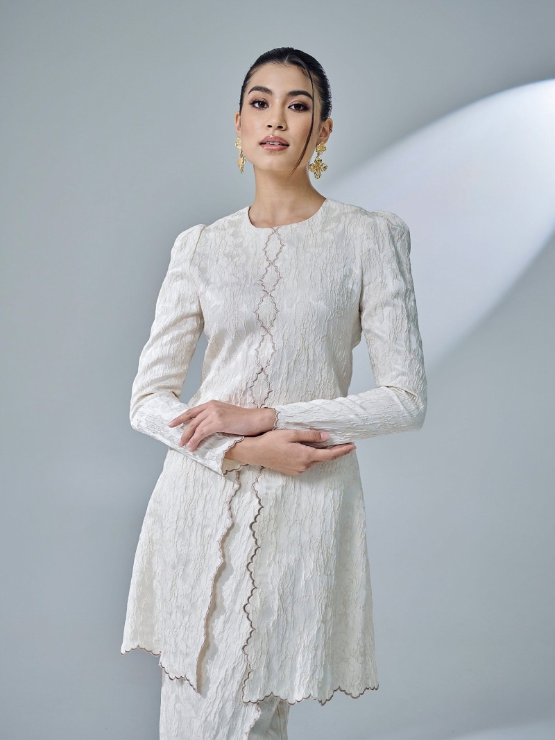 ISWANA KURUNG - IVORY