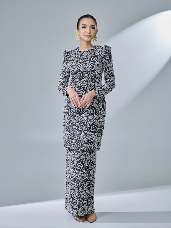 LAURYN KURUNG - BLACK