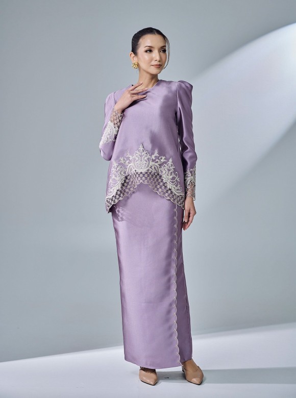 ESTIRA KURUNG - DUSTY PLUM