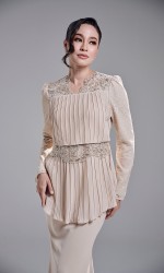 HANNAH KURUNG - CHAMPAGNE