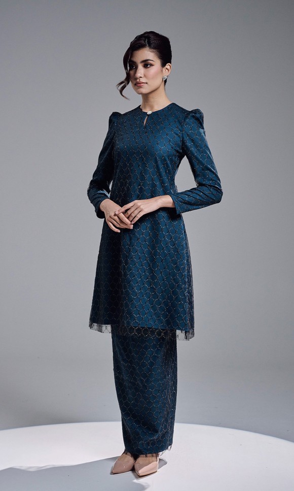 CELINE KURUNG - TEAL BLUE