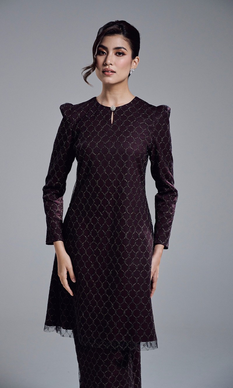 CELINE KURUNG - MAHOGANY