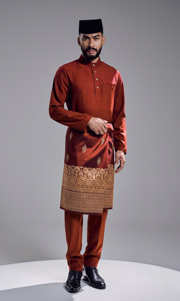 KHAREEF BAJU MELAYU -  BURNT BRICK