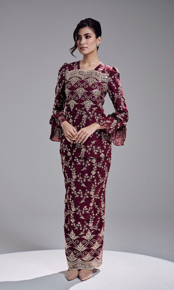 AMBER KURUNG - BURGUNDY