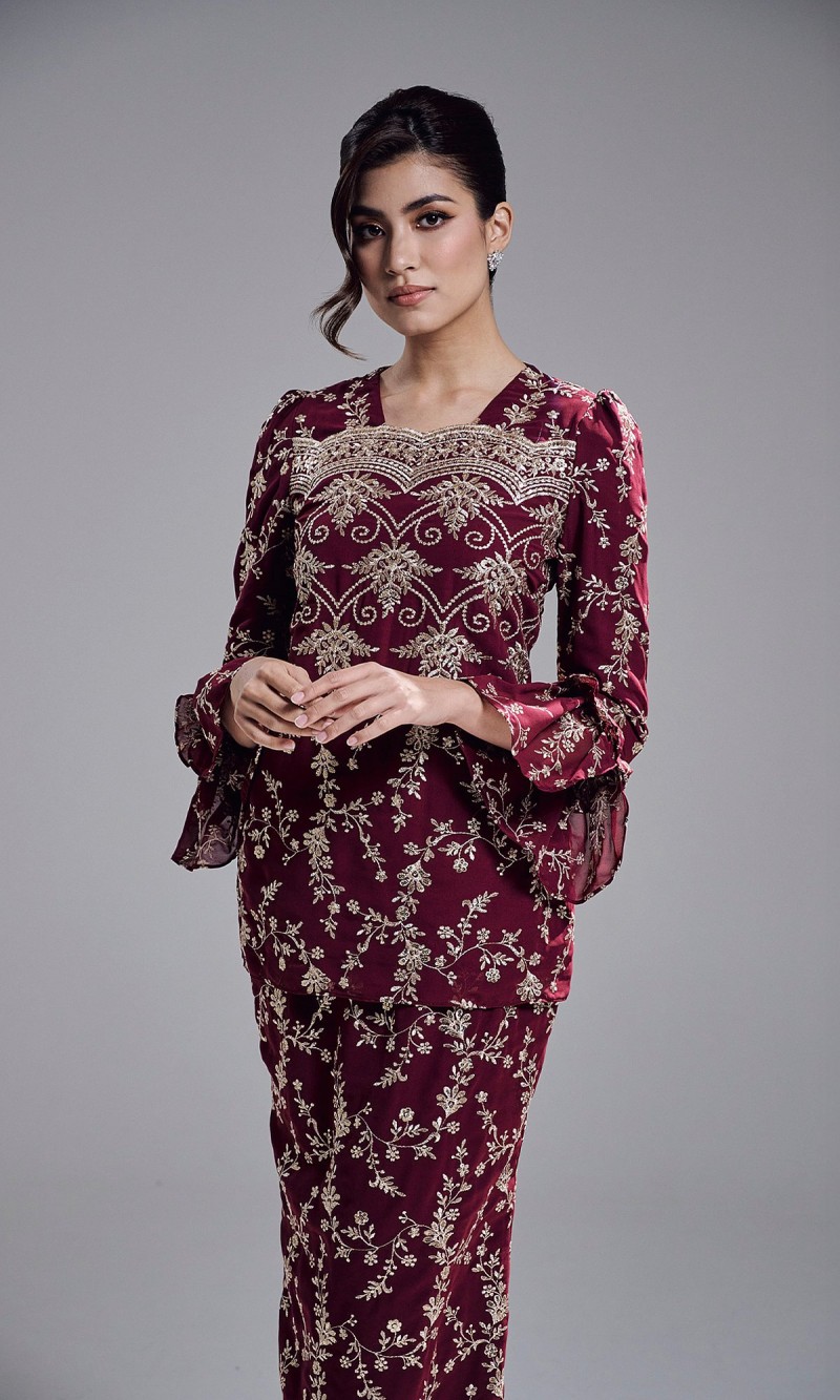 AMBER KURUNG - BURGUNDY