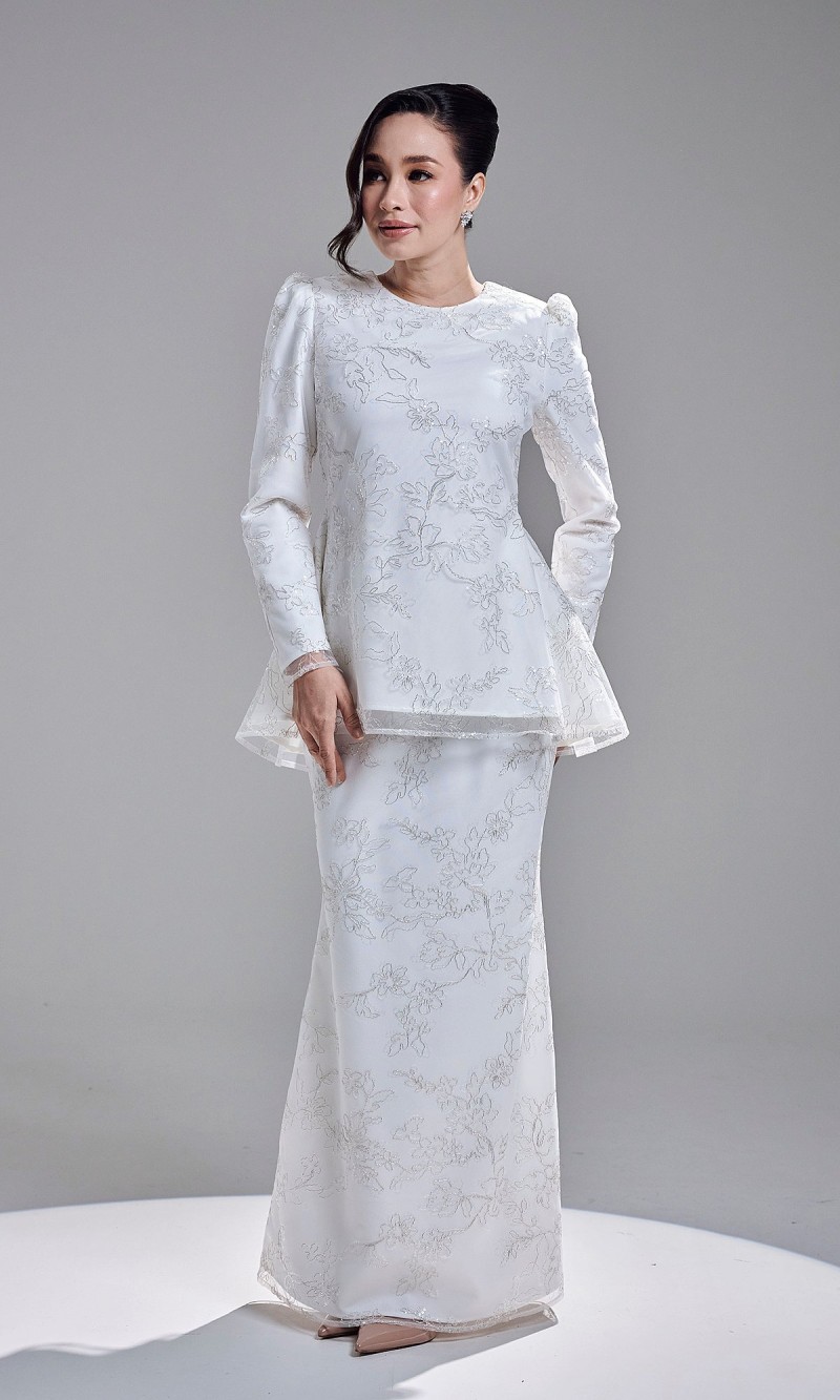 DELISHA KURUNG - OFF WHITE