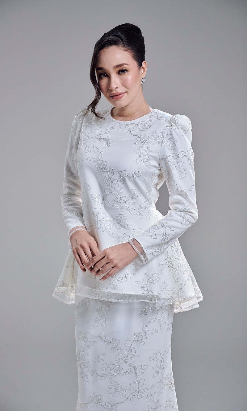 DELISHA KURUNG - OFF WHITE