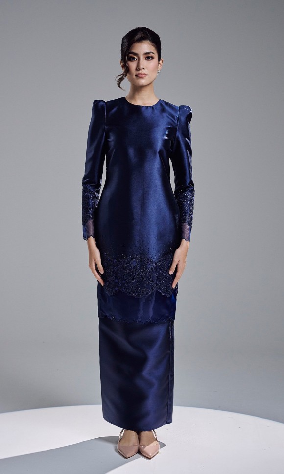 ESTERINA KURUNG - NAVY ESTERINA KURUNG - NAVY