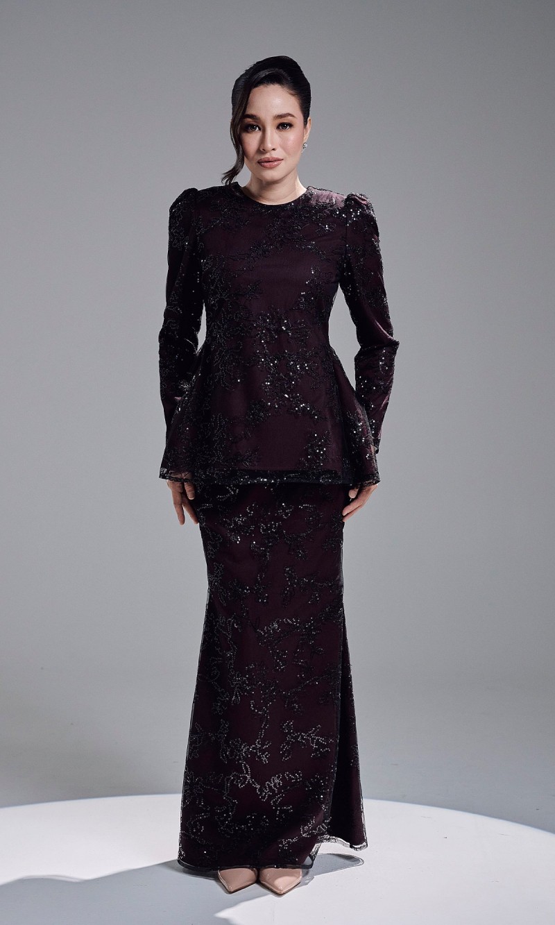 DELISHA KURUNG - MAHOGANY